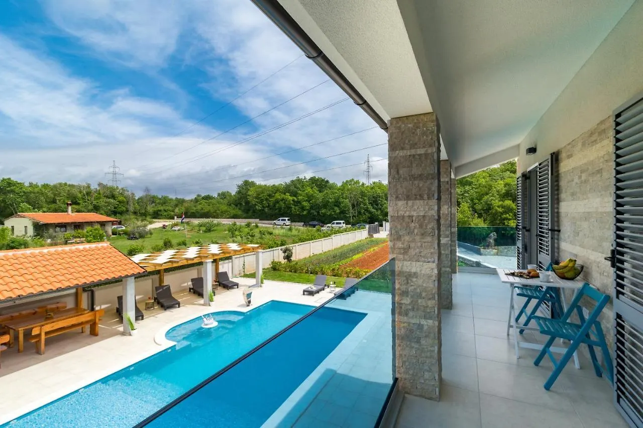 Villa Hacienda Del Campo Pula